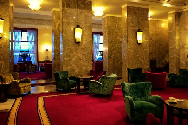 Hotel Cavour in Rome